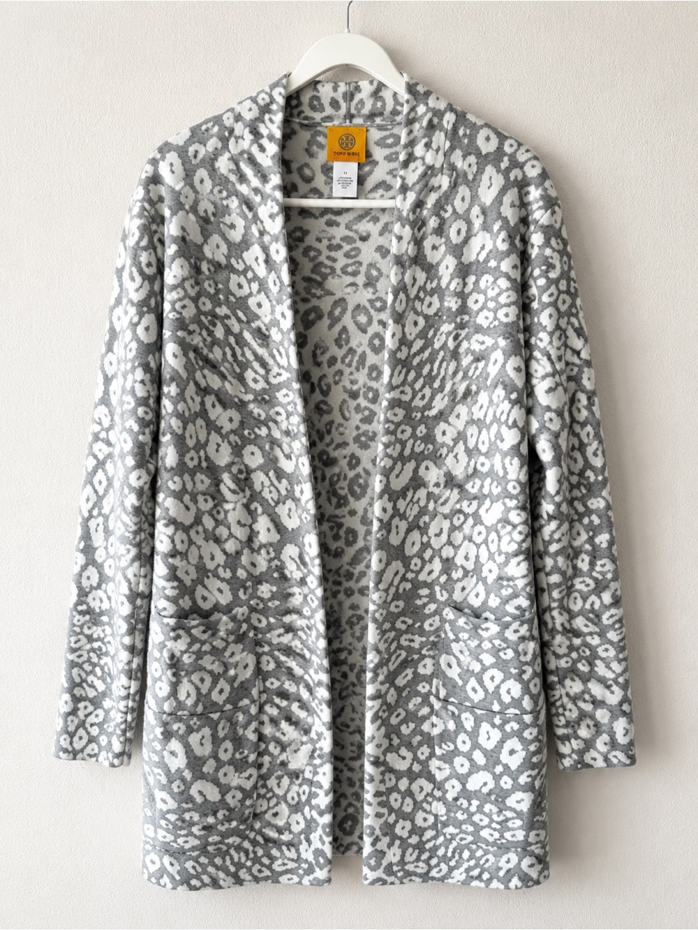 Ruby Rd. Gray and White Leopard Open Cardigan